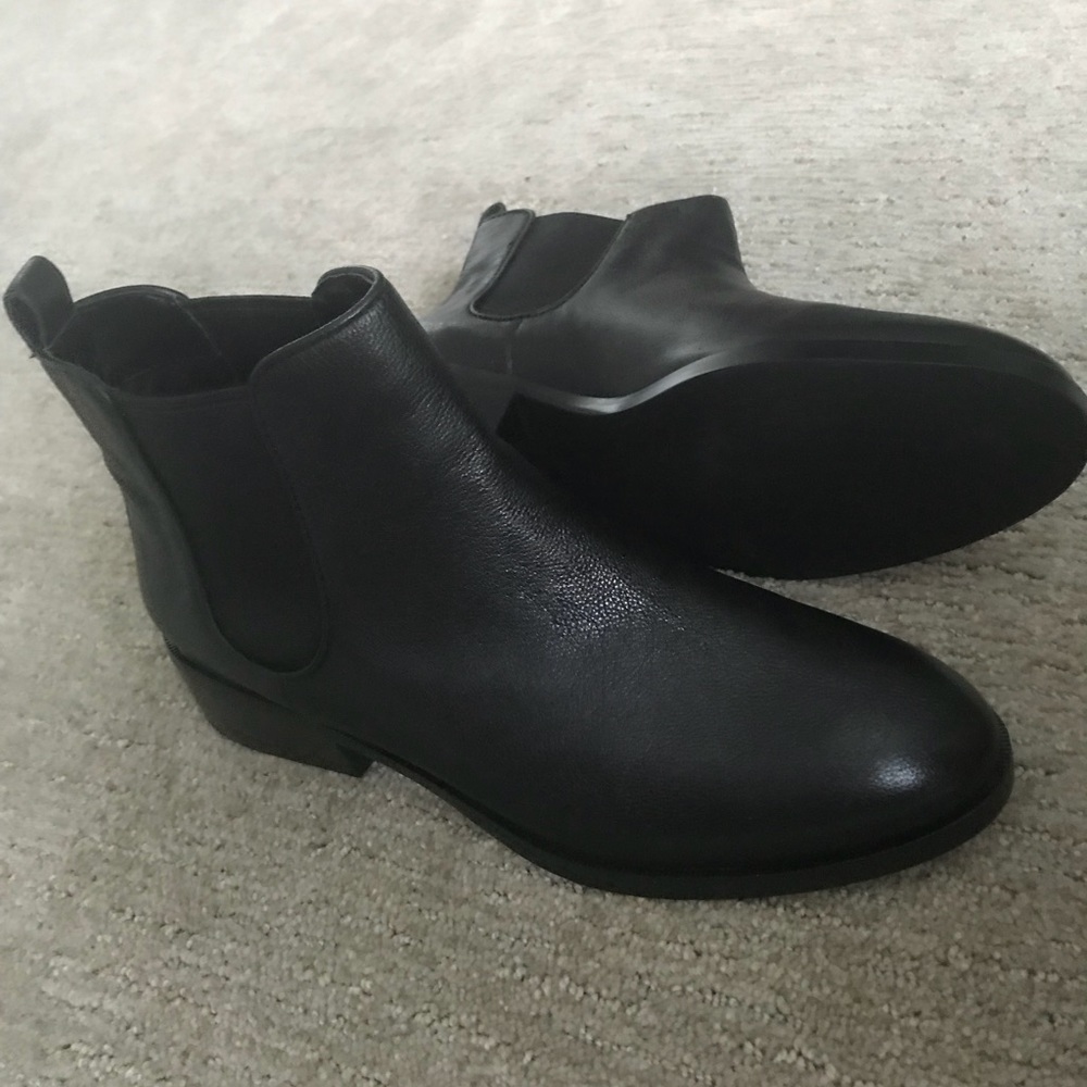 Cole Haan Women’s Landsman Bootie, Sz 8